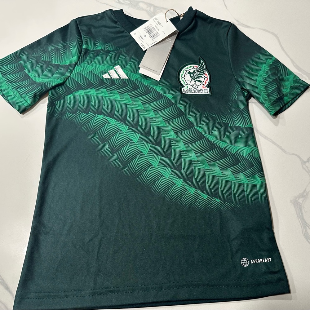 Mexico National Team Football / Soccer Youth Adidas Jersey (Small 8) Retails $60